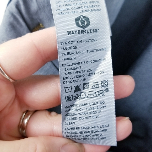 Signature Gold by Levi Strauss Relaxed Jeans NWT 44x30 - Picture 8 of 8